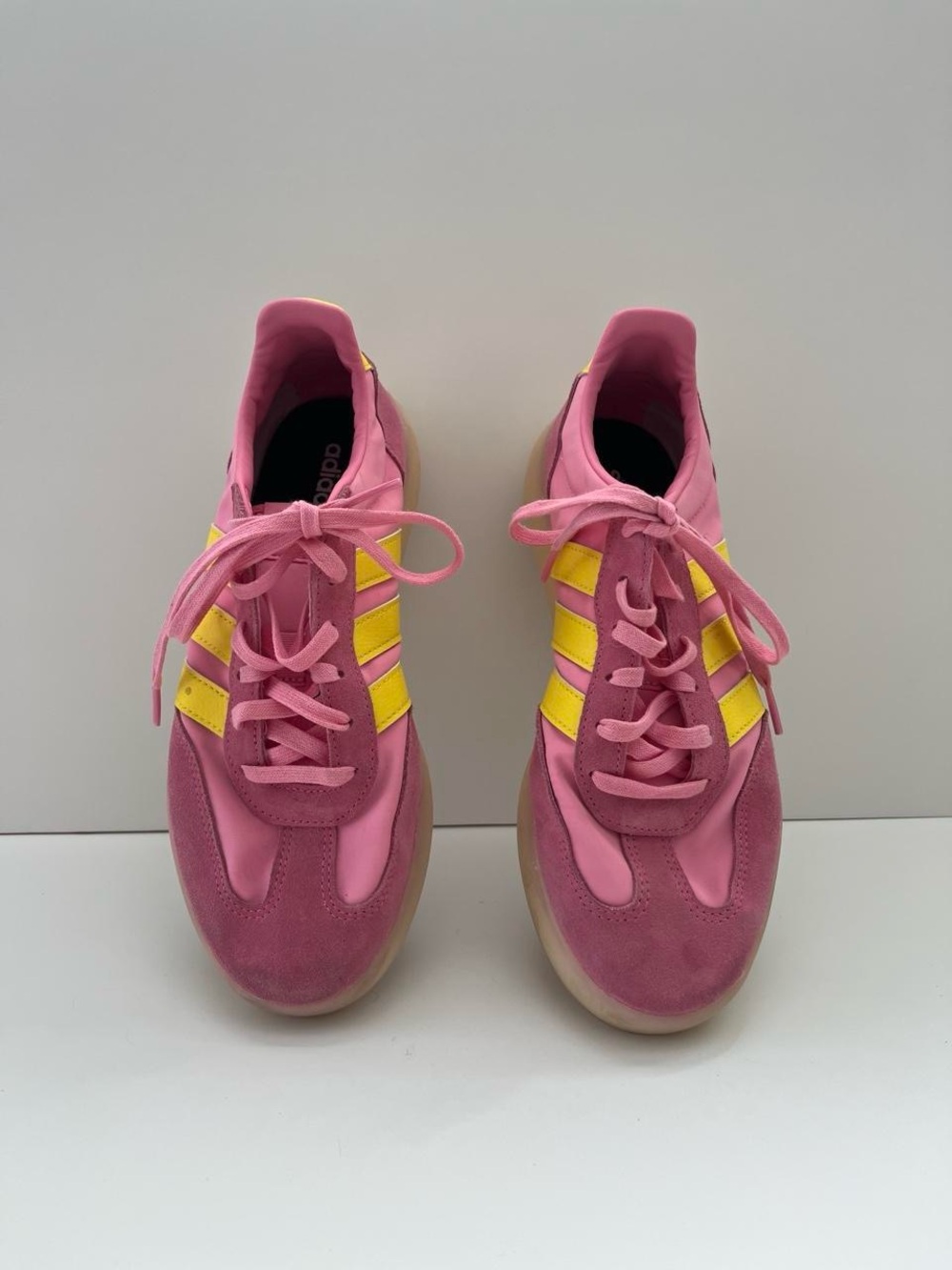 Pink & Yellow Women’s Sambas Sneakers - Adidas